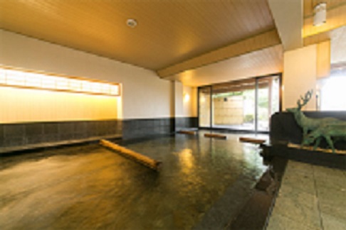 湯の山温泉の大浴場