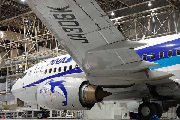 ７３７−５型機