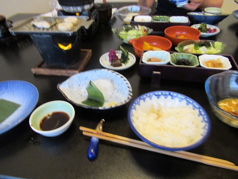 三朝温泉　旅館の朝食