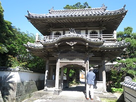 西圓寺山門