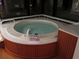 ジャグジーバス　トマム