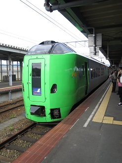 特急　スーパー白鳥