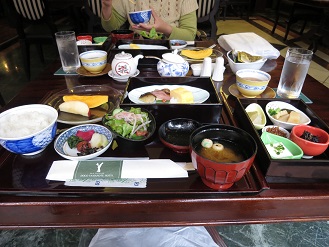 ホテルの朝食