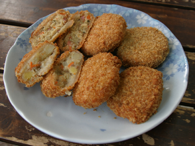 昭和の町　コロッケ