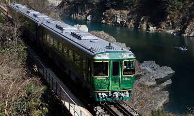 四国まんなか千年ものがたり