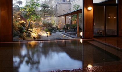 湯の川温泉　お気に入り旅館の大浴場